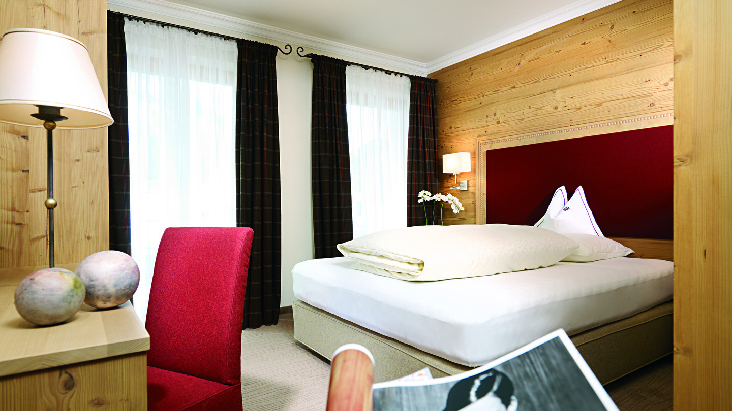 Das Doppelzimmer S`Täli im Hotel und Chalet madlochblick in Lech am Arlberg.