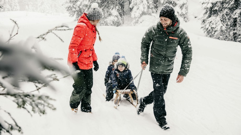 Winterwandern mit Kindern von Lech nach Zug
